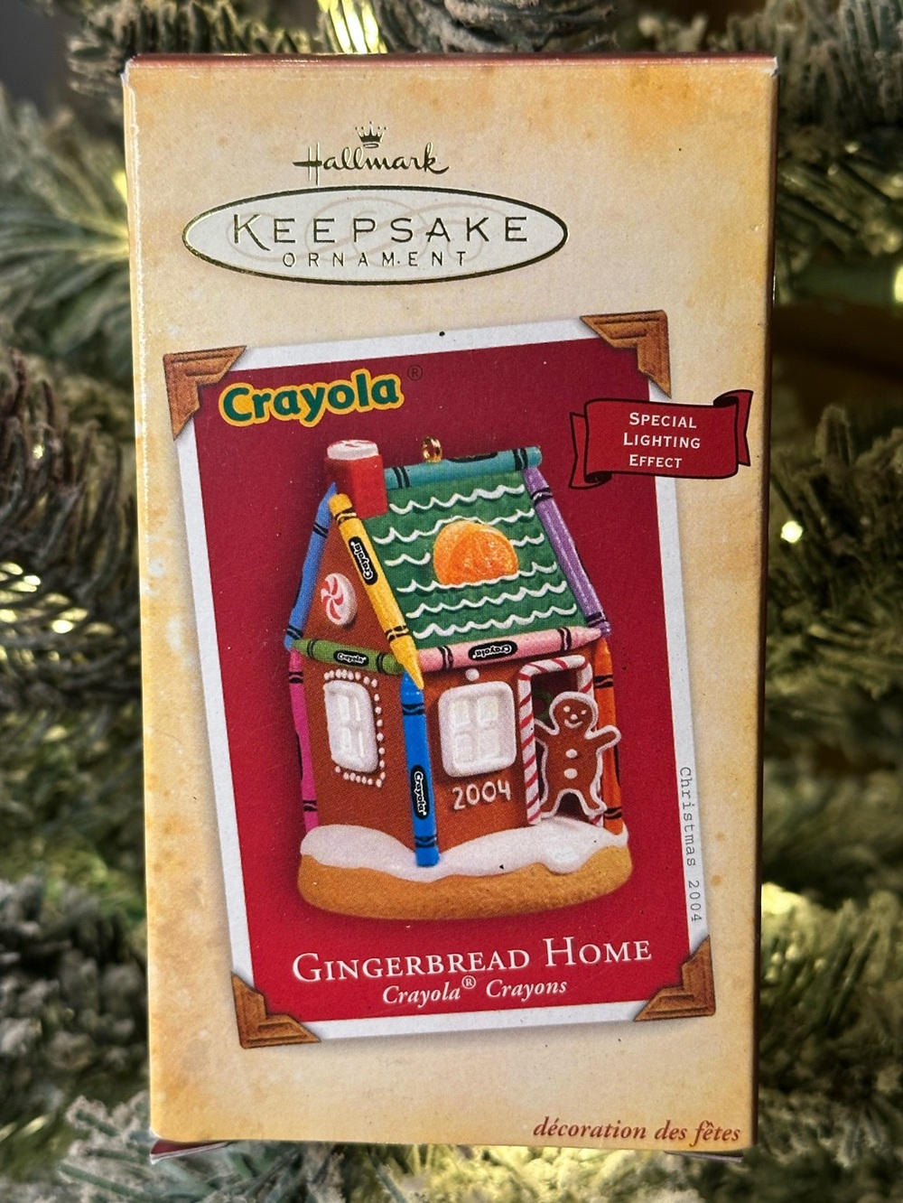2004 Hallmark Keepsake Crayola Gingerbread Home Christmas Ornament
